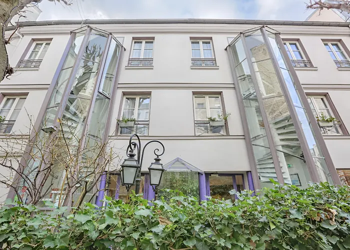 Hotel Le Hameau De Passy Paris